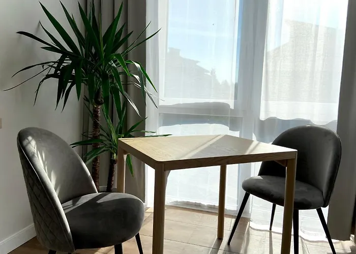 Investrooms アパート